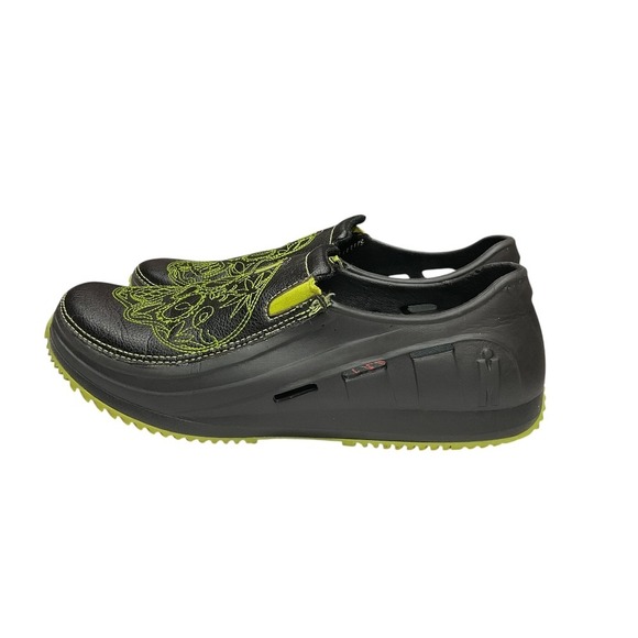 MOZO‎ Men's Green Skull Work Shoe Slip On Size 7 Casual Comfort Water Resistant - Picture 1 of 10